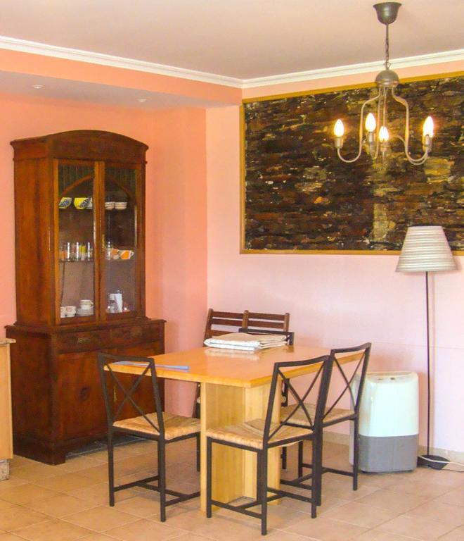 Apartamentos Fandin Ribadeo Chambre photo