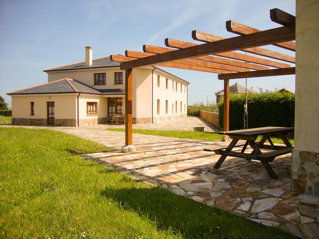 Apartamentos Fandin Ribadeo Extérieur photo