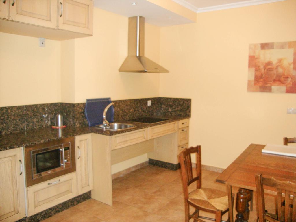 Apartamentos Fandin Ribadeo Chambre photo